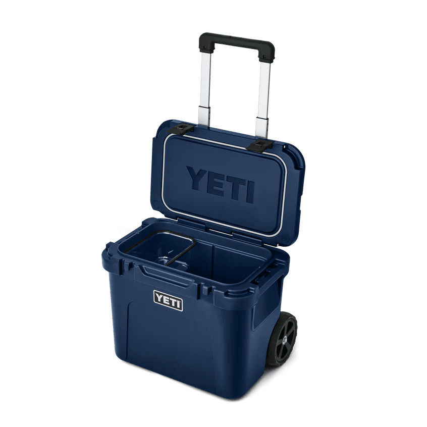 YETI Roadie 32 Navy - view 2
